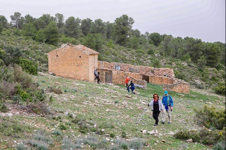 Senderismo en Alatoz: Explora el Patrimonio Natural y Cultural de La Manchuela el 13 de abril