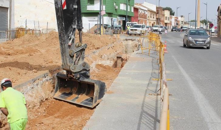 La Roda (Albacete) invierte 40.000 euros en parte del saneamiento de la Avenida Felipe VI
