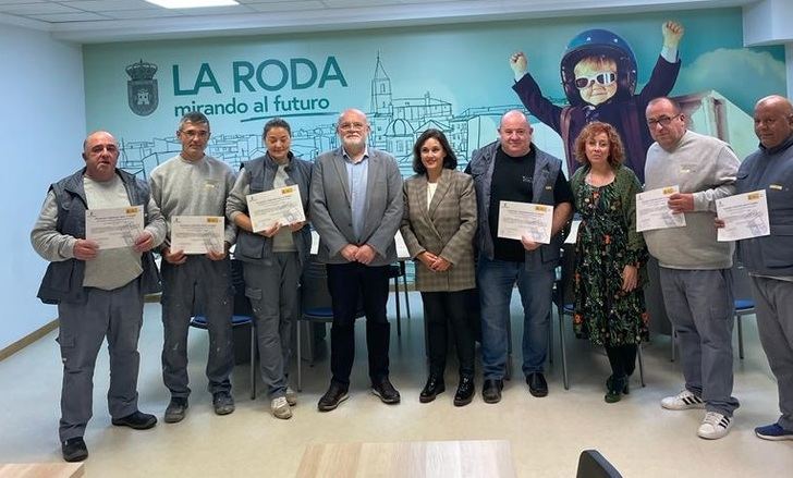 Alrededor de 1.000 contratos en La Roda relacionados con las políticas de empleo de la Junta