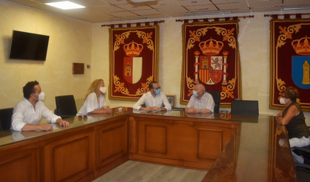 La Diputación garantiza a Montealegre del Castillo el abastecimiento de agua con obras de reprofundización
