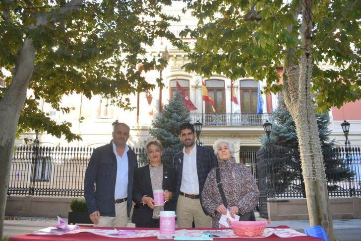 La Diputación de Albacete se une a la lucha contra el cáncer de mama en su Día Mundial