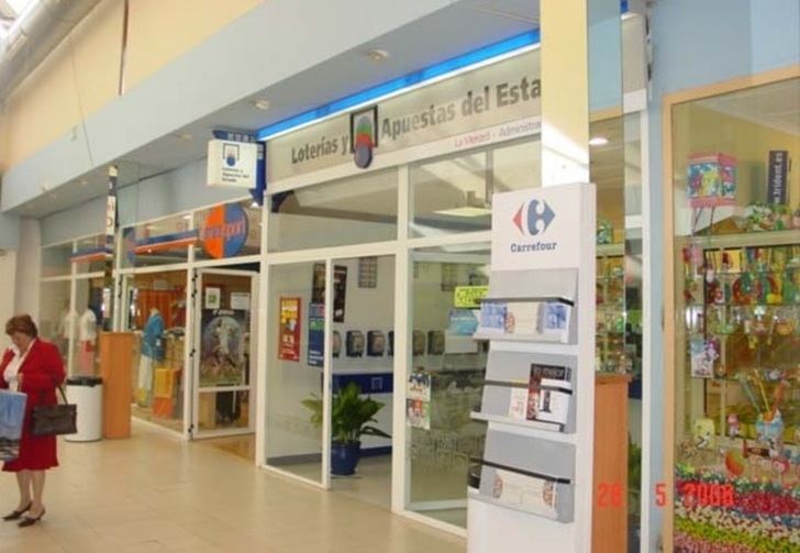 La Lotería Nacional deja parte de un primer premio en Alcázar de San Juan, en el centro comercial de Carrefour