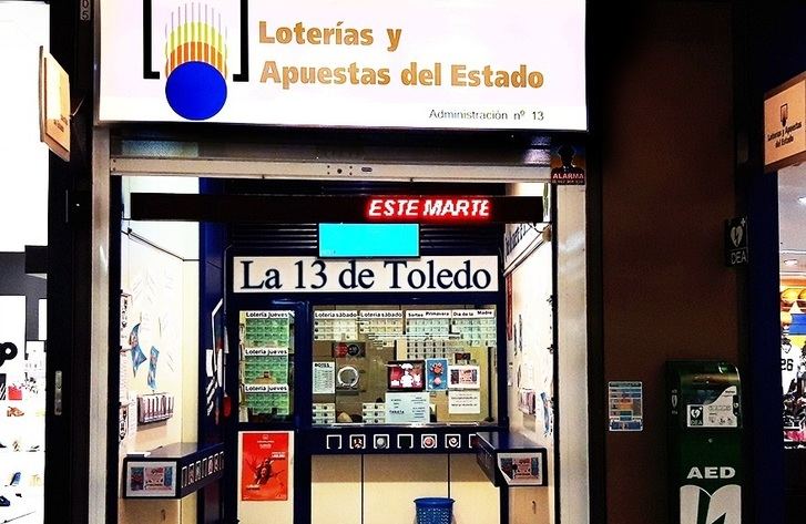 El primer premio de la Lotería, dotado con 600.000 euros, se reparte en el centro comercial Luz del Tajo en Toledo