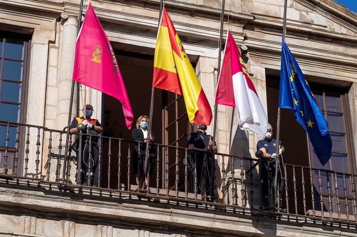 Entra en vigor el luto nacional durante diez días, el más largo de la democracia en España
