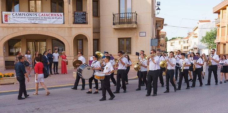 Felicitación provincial a la asociación cultural Catachana 82 de Madrigueras por su triunfo en un certamen de Bandas