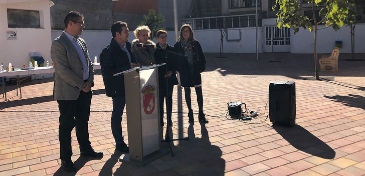 La plaza ‘Elena de la Cruz’ de Madrigueras (Albacete) luce su nueve imagen tras la remodelación