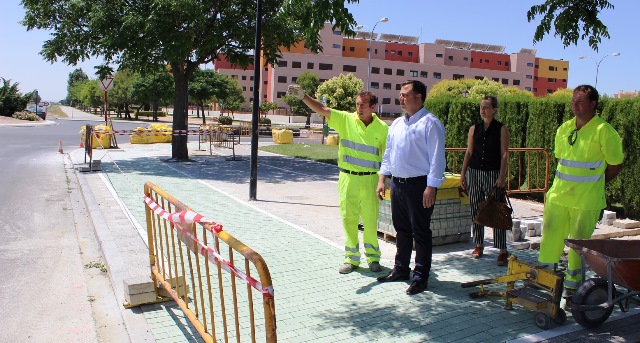 El carril bici cercano a la rotonda de la carretera de Murcia mejorará la seguridad de los ciclistas de Albacete