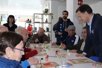 Albacete reitera su 'apoyo, compromiso y cariño' a los enfermos de Parkinson, sus familias y la asociación Afepa
