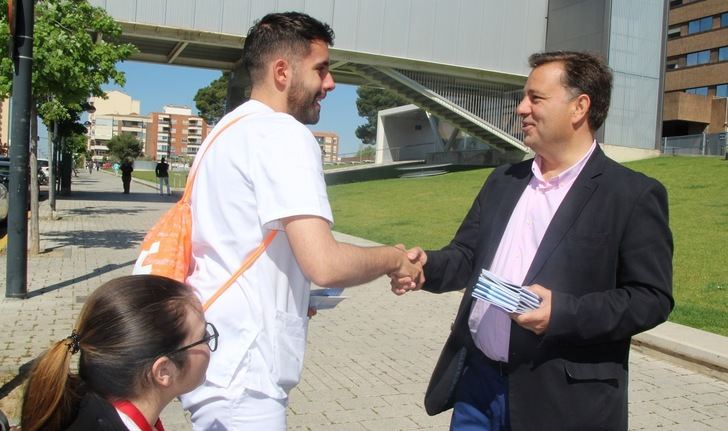 Manuel Serrano (PP) seguirá exigiendo una reforma integral del Hospital de Albacete, con todas las especialidades