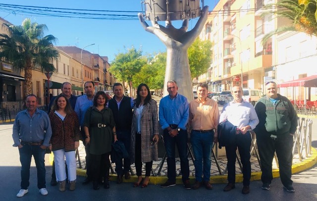 Manuel Serrano (PP) recorre parte de la provincia de Albacete y muestra su respaldo a ganadores y agricultores