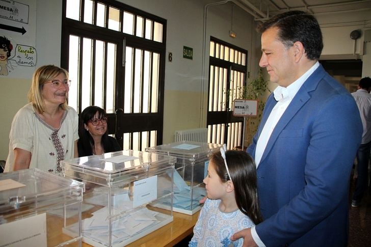 Manuel Serrano (PP) animó a votar para que el próximo gobierno municipal de Albacete “salga reforzado”
