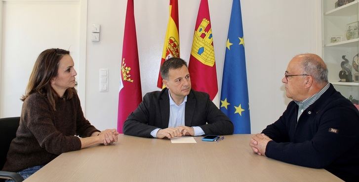 Albacete inicia los trámites para eliminar el tique y control de la Zona Azul para las personas con discapacidad