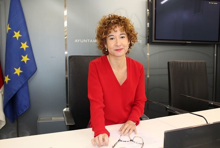 El programa ‘Si con Verso’ de Albacete pretende acercar la poesía a los más jóvenes y conocer al poeta Miguel Hernández