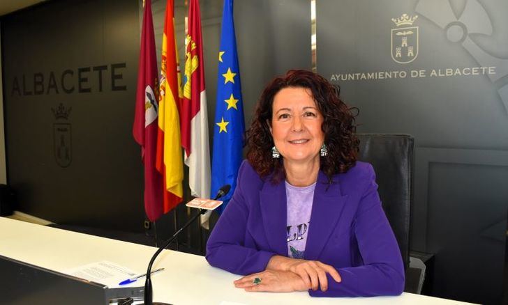 El PSOE critica el acuerdo entre Albacete y Alicante por las Hogueras: Perjudica a nuestra hostelería