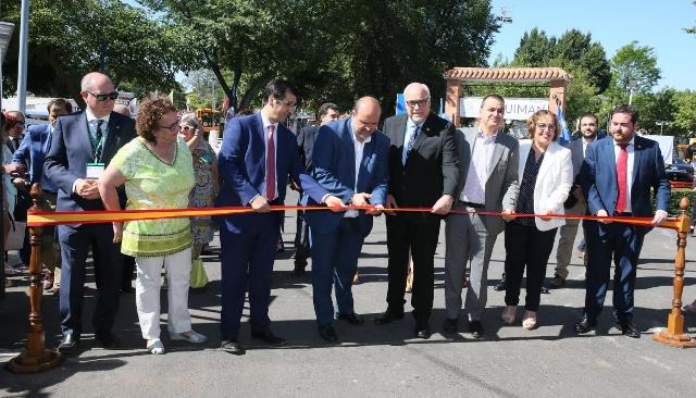 90 millones de euros de la Junta para la incorporación de jóvenes a la agricultura y la mejora de explotaciones