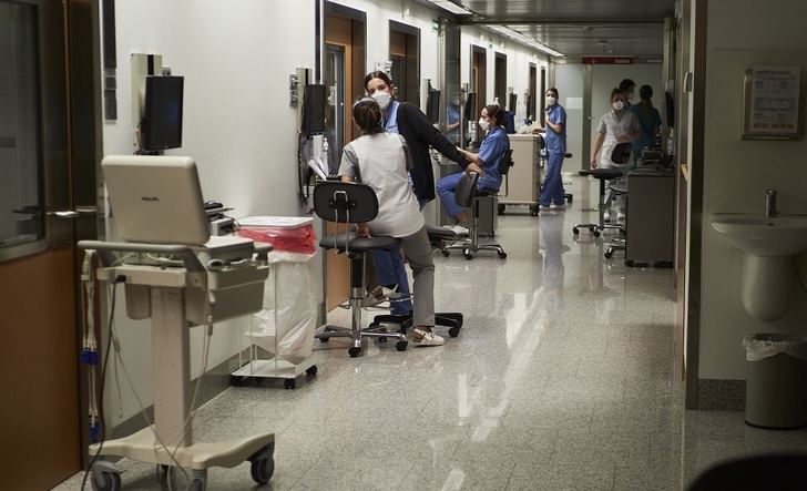 Las mascarillas han dejado de ser obligatorias en centros sanitarios, sociosanitarios y farmacias