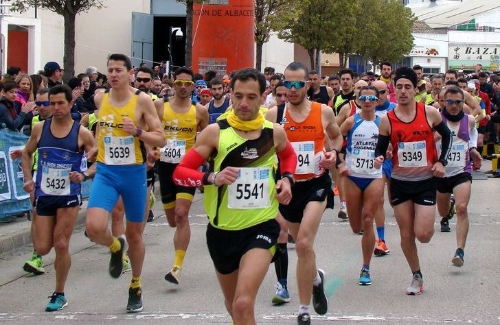 La Media Maratón Villa de La Roda llega este sábado a su décimo octava edición