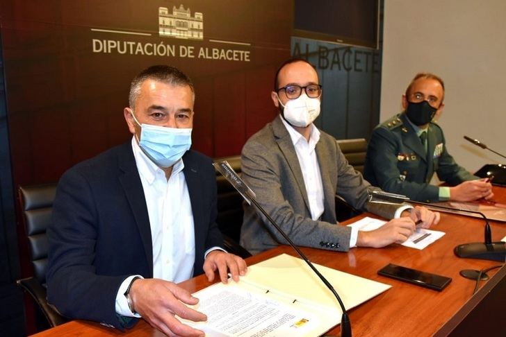 Apoyo económico de la Diputación para mejorar los cuarteles de varias localidades de Albacete
