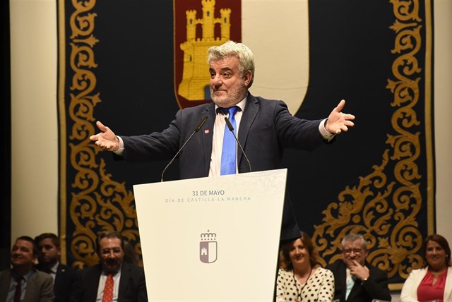 El humorista manchego Millán Salcedo, de 'Martes y Trece', ingresado por un ictus en Sevilla