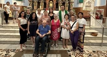 El pregón inaugural y las actividades festivas marcan el éxito de las celebraciones en el Barrio Carretas