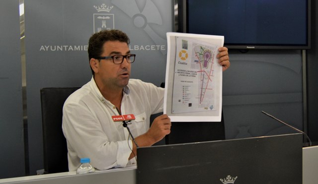 Belinchón (PSOE) critica al alcalde de Albacete por “falta de previsión” en las obras del recinto ferial