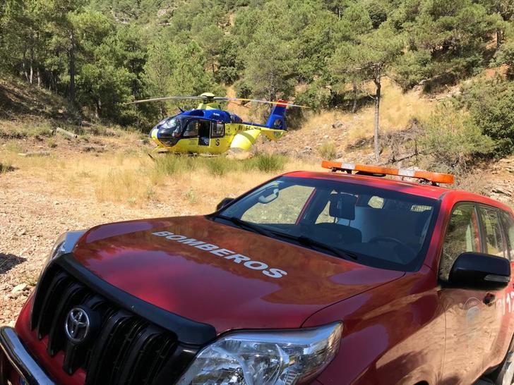 Imagen de los bomberos del Sepei, que intervinieron en la búsqueda de las chicas y en un rescate en Molinicos.