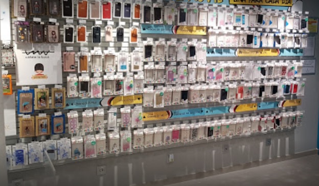 Detenidos en Sisante (Cuenca) tras una larga persecución tras robar en una tienda de móviles en Albacete