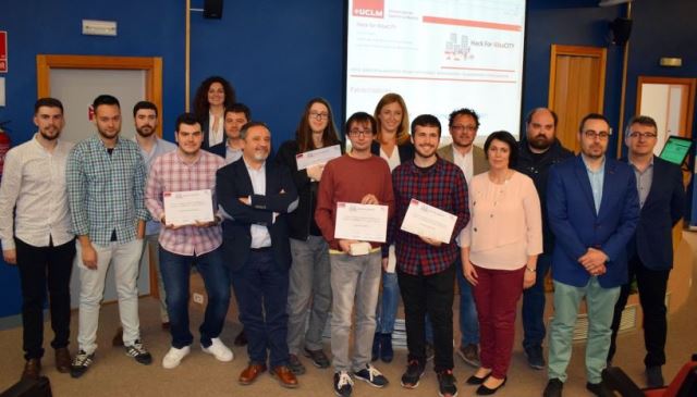 Ingeniería Informática de Albacete entrega los premios de la competición para mejorar la movilidad en Albacete