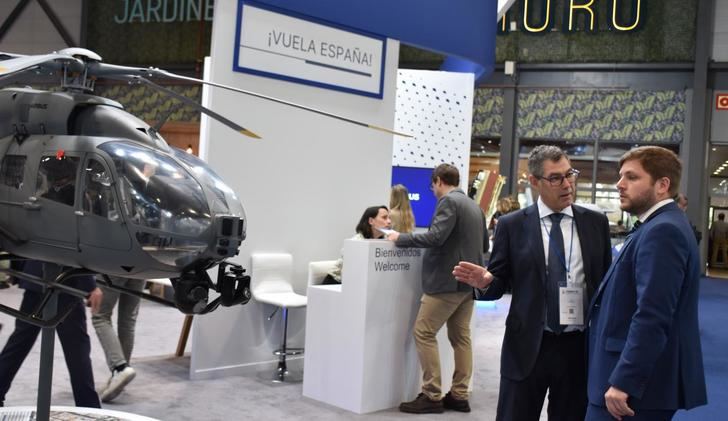 La Junta de Castilla-La Mancha impulsa la llegada de Heliswiss a Albacete, creando 60 nuevos empleos