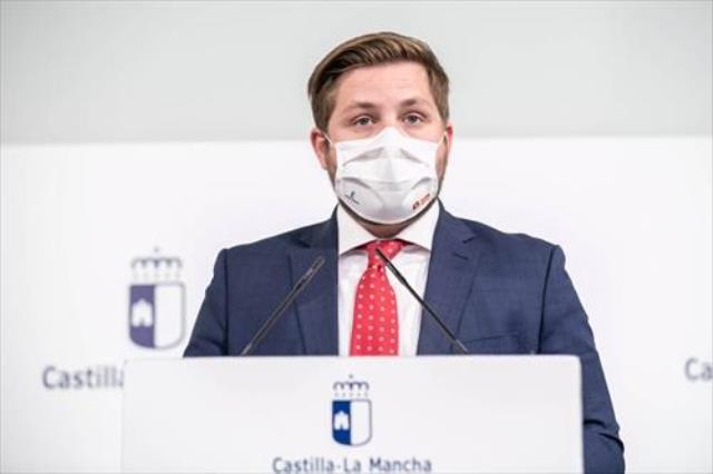 Castilla-La Mancha invertirá 5,3 millones más de lo previsto en mejorar carreteras afectadas por sal y maquinaria por 'Filomena'