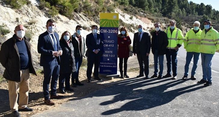 La Junta invierte 1,8 millones de euros en rehabilitar 27,3 kilómetros de la CM-412 entre Elche de la Sierra y Yeste