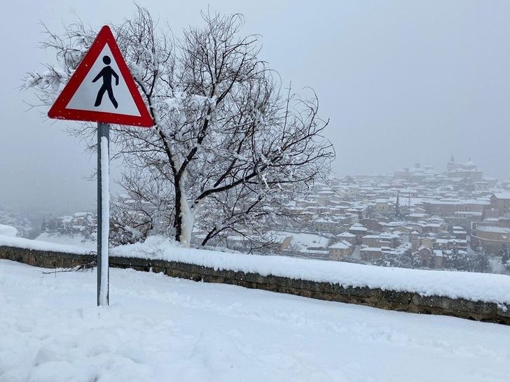 Lluvia, nieve, viento y temporal protagonizan un fin de semana 'invernal', con hasta 10ºC menos de lo normal