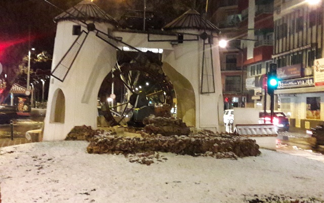 A primeras horas de la mañana del lunes la nieve en Albacete capital era todavía visible en zonas como Los Molinos de la Feria