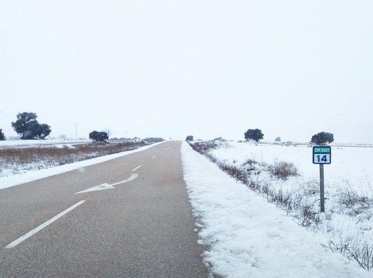 La nieve en Castilla-La Mancha condiciona hasta 13 rutas escolares y varias fueron canceladas