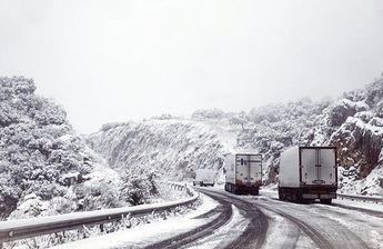 La nieve dificulta la circulación en numerosas carreteras de Toledo y Cuenca