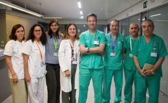 La UCI de Hellín implementa una guía informativa para apoyar a familias y cuidadores
