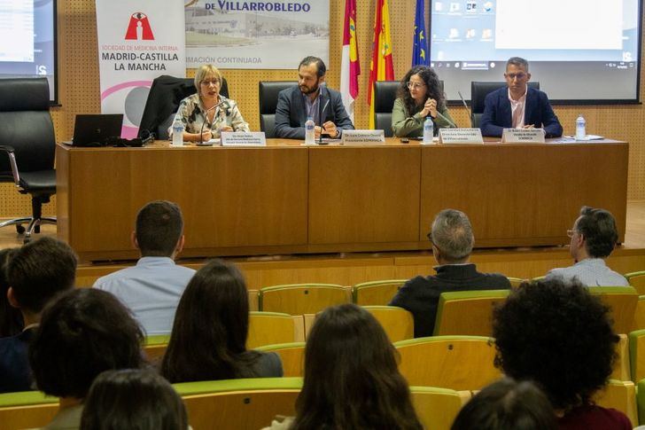 El Hospital de Villarrobledo acoge la 88ª Sesión Interhospitalaria de la SOMIMACA con la participación de doce hospitales
