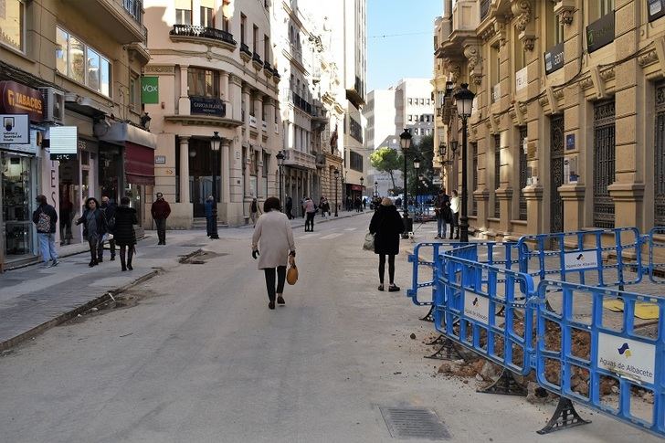 VOX señala que ha recibido quejas de los comerciantes de la calle Ancha de Albacete por las obras