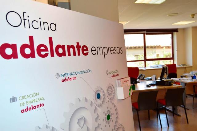 Las Oficinas Adelante Empresas han registrado más de 14.300 consultas desde que se pusieron en marcha hace dos años