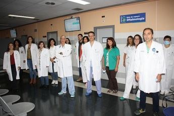 El Servicio de Oftalmología del hospital de Cuenca, reconocido con un certificado de humanización de la asistencia