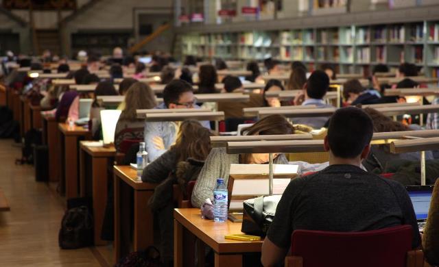 La oferta de empleo público de la Junta para 2018 es 3.442 plazas, casi la mitad para el SESCAM