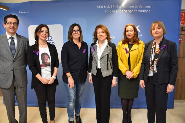 El Gobierno de Castilla-La Mancha defiende los derechos de las mujeres cuidadoras de personas mayores