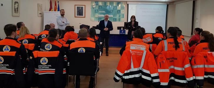 El Gobierno de Castilla-La Mancha formará a 420 voluntarios en el curso básico de Protección Civil