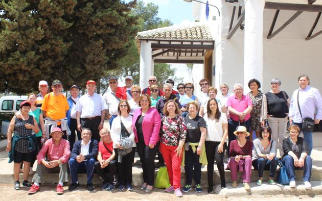 Más de 150 personas mayores disfrutaron de la II ruta senderista en la provincia de Ciudad Real
