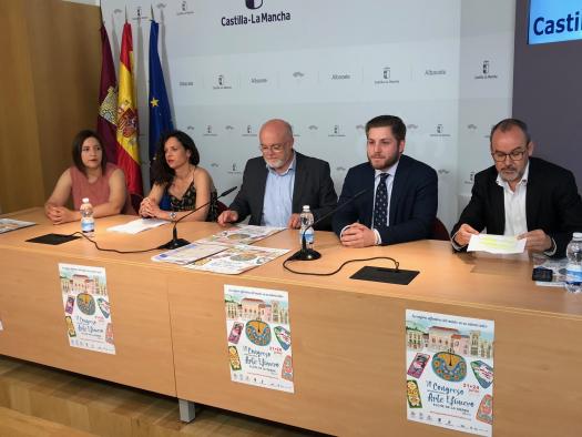 La Junta de Castilla-La Mancha apoya el VII Congreso de Arte Efímero de Elche de la Sierra 