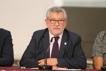 La mesa sectorial de Educación aprueba la distribución de las 1.050 plazas para maestros en 2019