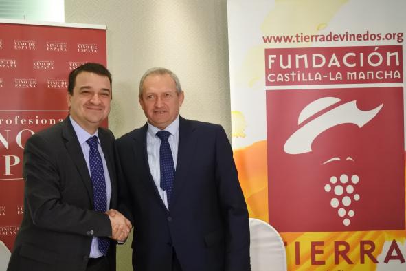 La Fundación ‘Tierra de Viñedos’ y la OIVE se unen para promocionar la cultura del vino en Castilla-La Mancha