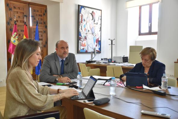 Castilla-La Mancha pide usar el Plan de Reconstrucción europeo para salvar la brecha digital y la despoblación