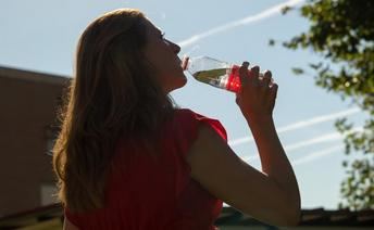 El Gobierno de Castilla-La Mancha ofrece recomendaciones para protegerse del sol y el calor