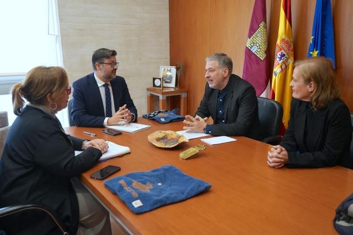 Castilla-La Mancha seguirá impulsando las convocatorias destinadas al sector del cine y su apoyo a festivales como Abycine